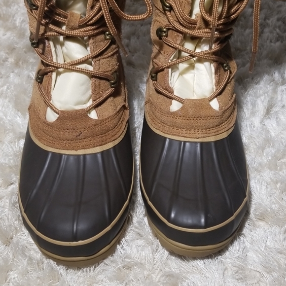 Khombu Women's winter duck boots. - Picture 5 of 7